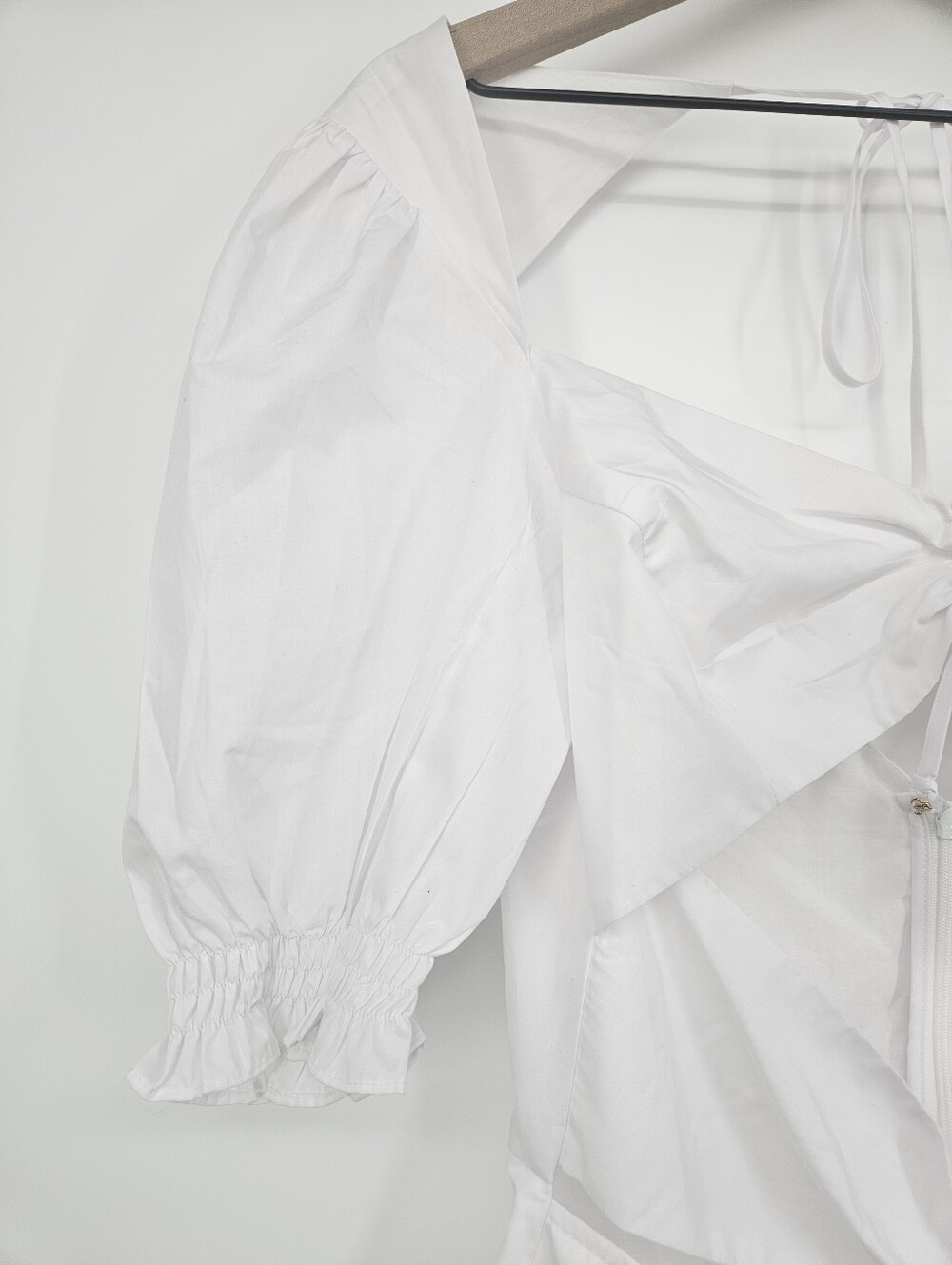 For Love And Lemons White Cut Out Puff Sleeve Romper - Picture 4 of 15